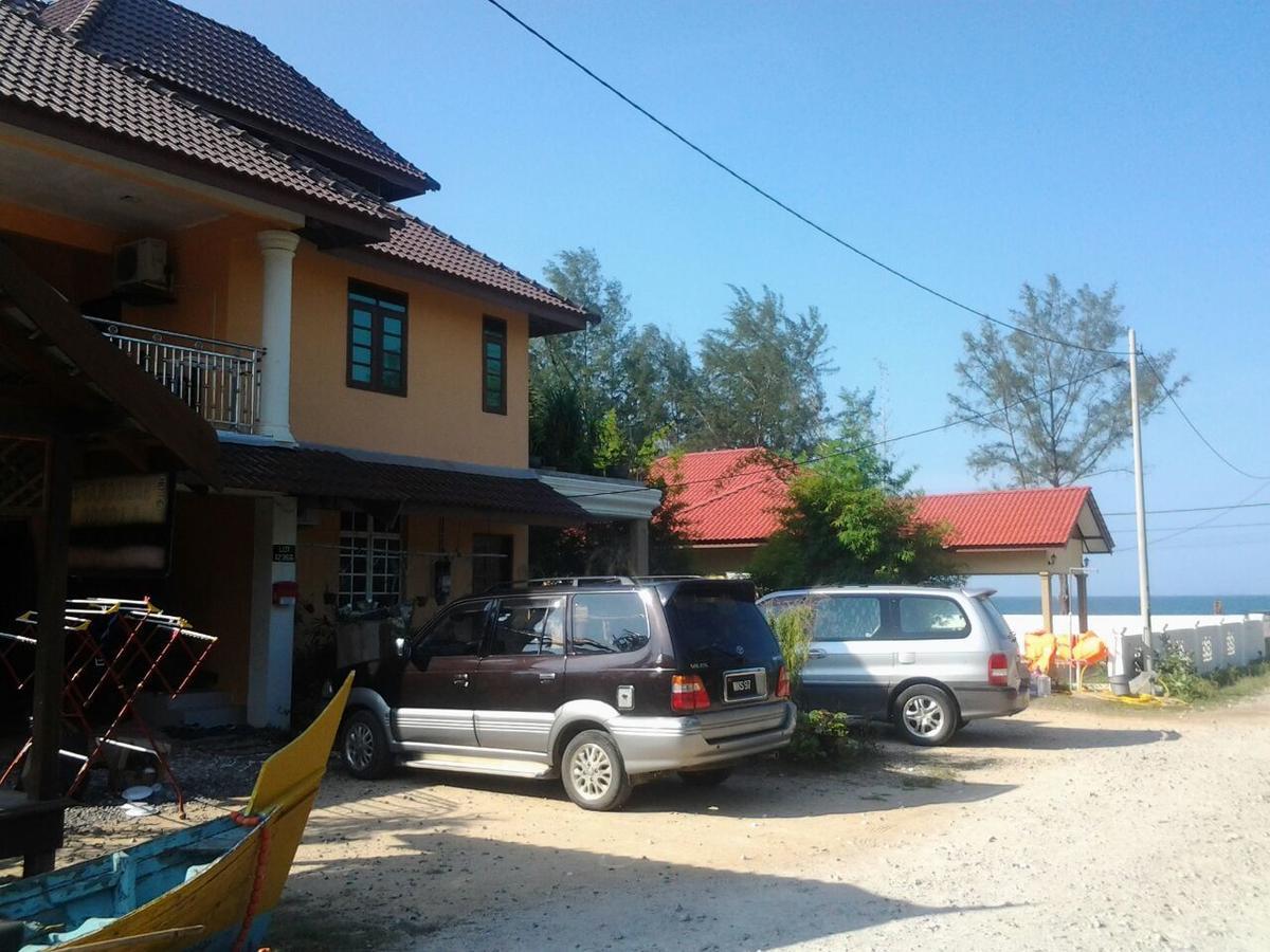 Saba Lodge Dungun Kültér fotó