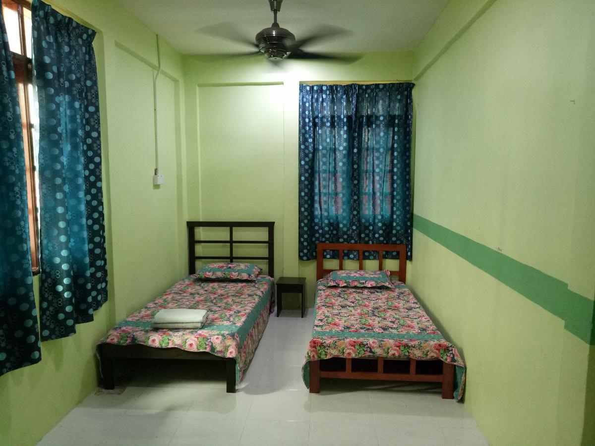 Saba Lodge Dungun Kültér fotó