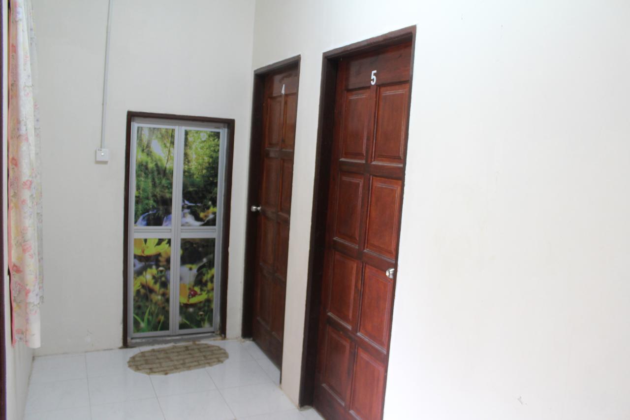Saba Lodge Dungun Kültér fotó